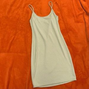 BEAR DANCE light-green plaid slim dress M